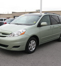 toyota sienna 2008 lt  green van xle gasoline 6 cylinders front wheel drive automatic 45840