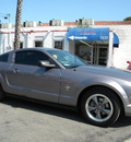 ford mustang 2006 gray coupe v6 premium gasoline 6 cylinders rear wheel drive automatic 92882