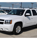 chevrolet tahoe 2010 white suv lt flex fuel 8 cylinders 2 wheel drive 6 speed automatic 77090