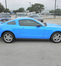 ford mustang 2010 lt  blue coupe v6 gasoline 6 cylinders rear wheel drive automatic 78238