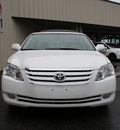 toyota avalon 2006 off white sedan xls gasoline 6 cylinders front wheel drive automatic 27215