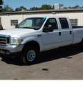 ford f 250 super duty 2004 white crew cab 4x4 xlt gasoline 10 cylinders 4 wheel drive 5 speed manual 95678