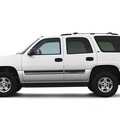 chevrolet tahoe 2005 white suv gasoline 8 cylinders 4 wheel drive 4 speed automatic 98901