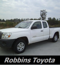 toyota tacoma 2007 white gasoline 4 cylinders rear wheel drive automatic 75503