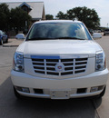 cadillac escalade 2011 white suv flex fuel 8 cylinders rear wheel drive automatic 76087