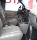 chevrolet express g2500 2006 white van 2500 gasoline 8 cylinders rear wheel drive automatic 79925