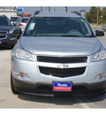 chevrolet traverse 2011 silver suv gasoline 6 cylinders front wheel drive 6 spd auto,elec cntlled w 77090