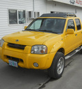 nissan frontier 2001 yellow se gasoline 6 cylinders 4 wheel drive automatic 99212