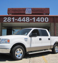 ford f 150 2005 white xlt texas edtion gasoline 8 cylinders rear wheel drive automatic 77037