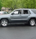 toyota 4runner 2004 dk  gray suv sr5 gasoline 6 cylinders 4 wheel drive automatic 06019