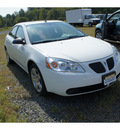 pontiac g6 2005 white sedan gt gasoline 6 cylinders front wheel drive automatic with overdrive 08902