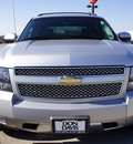 chevrolet avalanche 2011 silver suv z71 flex fuel 8 cylinders 4 wheel drive automatic 76018