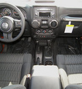 jeep wrangler unlimited 2011 orange suv sport gasoline 6 cylinders 4 wheel drive automatic 81212