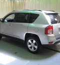 jeep compass 2011 silver suv latitude gasoline 4 cylinders 2 wheel drive automatic 44883
