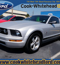 ford mustang 2007 gray coupe v6 deluxe gasoline 6 cylinders rear wheel drive automatic 32401
