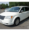 chrysler town and country 2008 stone white van touring nav dvd gasoline 6 cylinders front wheel drive 6 speed automatic 07724