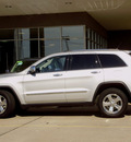 jeep grand cherokee 2011 silver suv limited gasoline 6 cylinders 4 wheel drive automatic 62034