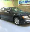 chrysler 300 2011 black sedan gasoline 6 cylinders rear wheel drive automatic 44883