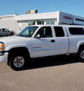 gmc sierra 2500hd 2005 white pickup truck ext sle 4x4 gasoline 8 cylinders 4 wheel drive automatic 56001