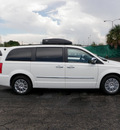 chrysler town and country 2012 pw1 stone white cle van flex fuel 6 cylinders front wheel drive automatic 33021