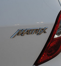 toyota matrix 2010 white hatchback gasoline 4 cylinders front wheel drive automatic 75228