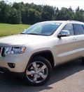 jeep grand cherokee 2012 gold suv limited gasoline 8 cylinders 4 wheel drive not specified 44024
