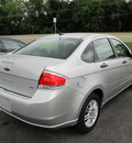 ford focus 2010 gray sedan se gasoline 4 cylinders front wheel drive automatic with overdrive 13502