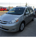 toyota sienna 2007 silver shadow van xle 7 passenger gasoline 6 cylinders front wheel drive 5 speed automatic 07724