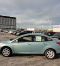 ford focus 2012 lt  blue sedan se gasoline 4 cylinders front wheel drive automatic with overdrive 60546