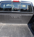 nissan frontier 2004 black xe v6 desert runner gasoline 6 cylinders rear wheel drive automatic 27591