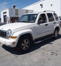 jeep liberty 2006 white suv limited diesel 4 cylinders 4 wheel drive automatic 28557