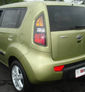 kia soul 2010 green hatchback gasoline 4 cylinders front wheel drive 5 speed manual 43228
