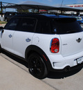 mini cooper countryman 2011 white hatchback s gasoline 4 cylinders front wheel drive 6 speed manual 76087