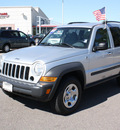 jeep liberty 2007 silver suv sport gasoline 6 cylinders 4 wheel drive 80126