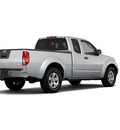nissan frontier 2011 silver gasoline 6 cylinders 4 wheel drive not specified 98371