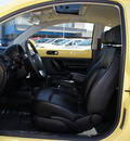 volkswagen new beetle 2008 yellow hatchback se pzev gasoline 5 cylinders front wheel drive 5 speed manual 98371