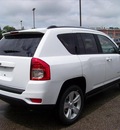 jeep compass 2011 white suv gasoline 4 cylinders 4 wheel drive not specified 44024