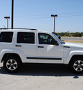 jeep liberty 2008 white suv gasoline 6 cylinders 2 wheel drive automatic 76087