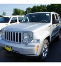 jeep liberty 2011 silver suv sport gasoline 6 cylinders 4 wheel drive automatic with overdrive 07730