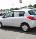nissan versa 2011 silver hatchback 1 8 s gasoline 4 cylinders front wheel drive automatic with overdrive 99301