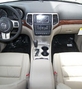 jeep grand cherokee 2011 white suv limited gasoline 6 cylinders 4 wheel drive automatic 81212
