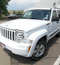 jeep liberty 2011 bright white suv sport gasoline 6 cylinders 4 wheel drive automatic 81212