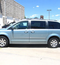 chrysler town and country 2008 lt  blue van touring gasoline 6 cylinders front wheel drive automatic 80301