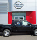 nissan frontier 2011 black sv v6 gasoline 6 cylinders 4 wheel drive 5 speed automatic 99301