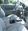 jeep grand cherokee 2005 silver suv laredo gasoline 6 cylinders 4 wheel drive automatic 80110
