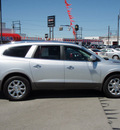 buick enclave 2011 silver suv cxl 1 gasoline 6 cylinders all whee drive 6 speed automatic 98901