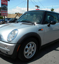 mini cooper 2003 silver hatchback gasoline 4 cylinders front wheel drive automatic 92882