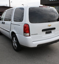chevrolet uplander 2005 white van gasoline 6 cylinders front wheel drive automatic 47130