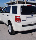 ford escape 2010 white suv xlt flex fuel 6 cylinders front wheel drive automatic with overdrive 32778