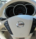 nissan murano 2011 white crosscabriolet gasoline 6 cylinders all whee drive automatic 33884